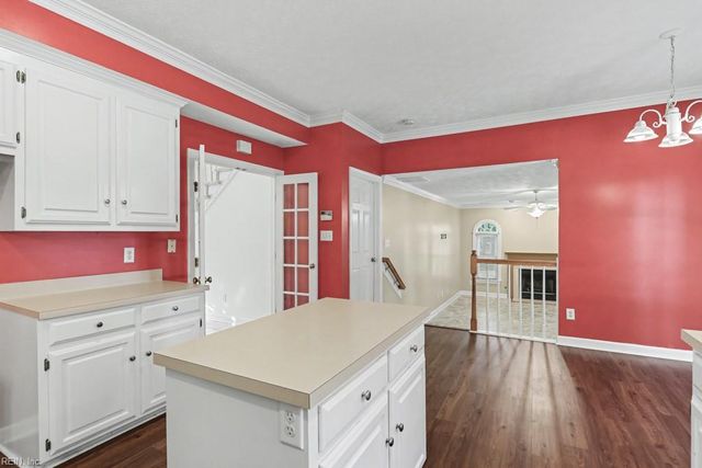 104 Compass CT, Yorktown, VA 23693
