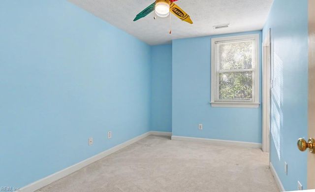 104 Compass CT, Yorktown, VA 23693