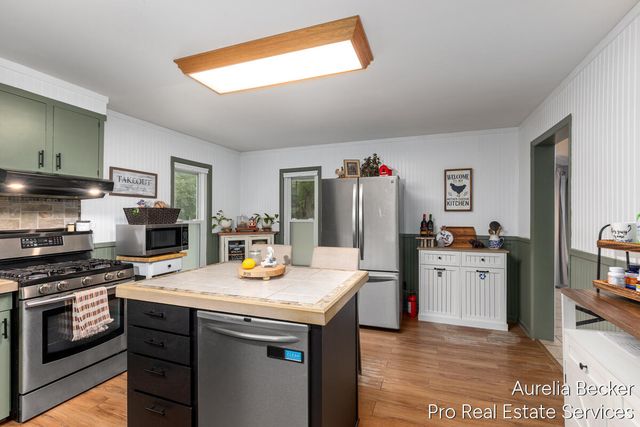 139 S Vosper Street, Saranac, MI 48881