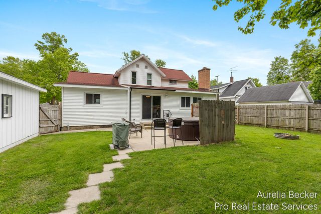 139 S Vosper Street, Saranac, MI 48881