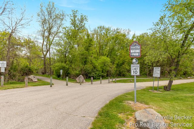 139 S Vosper Street, Saranac, MI 48881