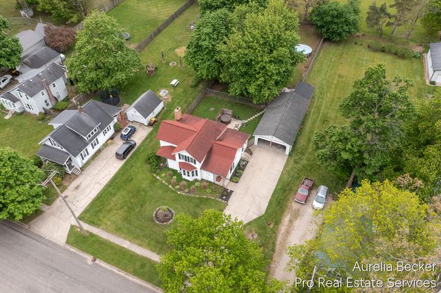 139 S Vosper Street, Saranac, MI 48881