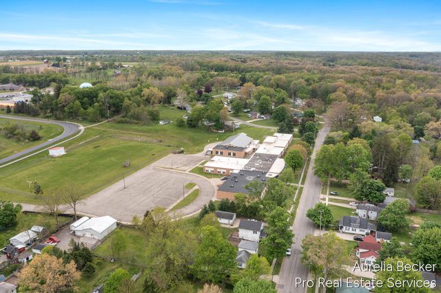 139 S Vosper Street, Saranac, MI 48881