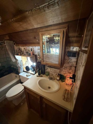 206 Topspin DR, Spicewood, TX 78669