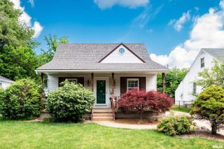 921 E TRIPP Avenue, Peoria, IL 61603