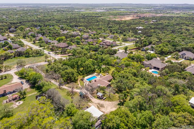 8651 Bindseil Ln, San Antonio, TX 78266