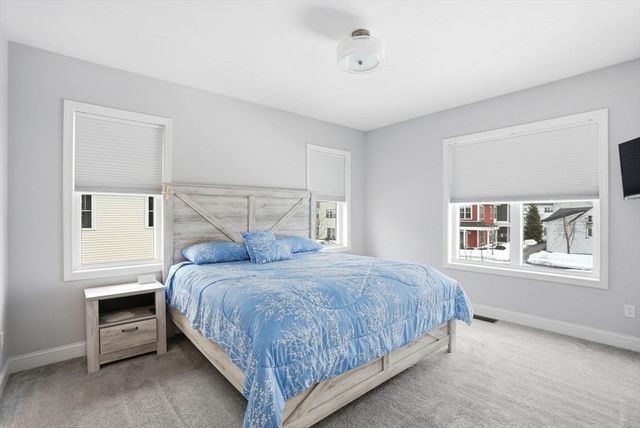 1 Sunflower Way, Plymouth, MA 02360