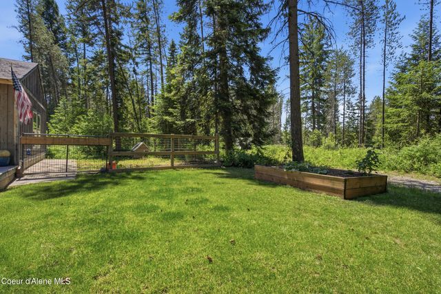 24554 N Estates DR, Athol, ID 83801