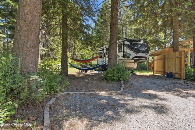 24554 N Estates DR, Athol, ID 83801