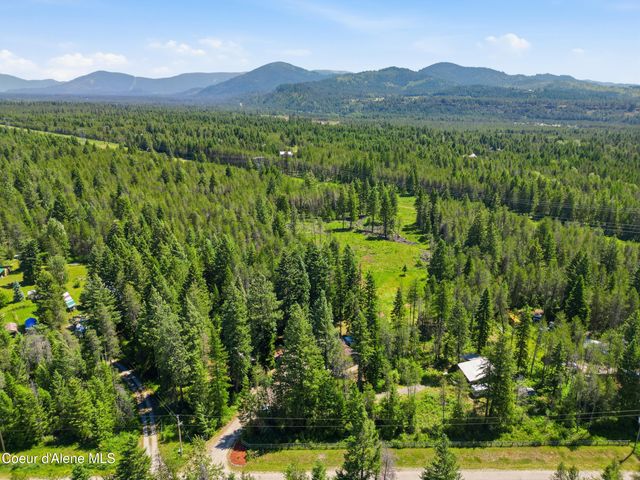 24554 N Estates DR, Athol, ID 83801