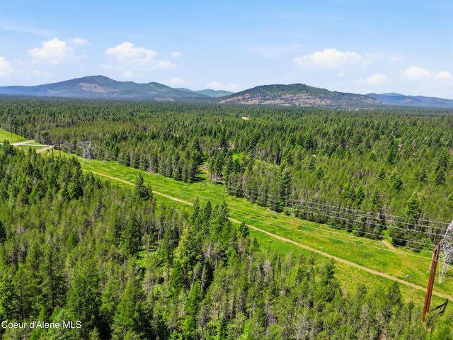 24554 N Estates DR, Athol, ID 83801