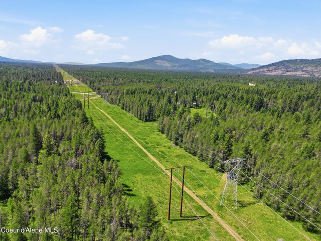 24554 N Estates DR, Athol, ID 83801
