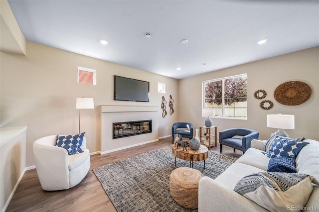 3674 Crestwood Lane, Johnstown, CO 80534