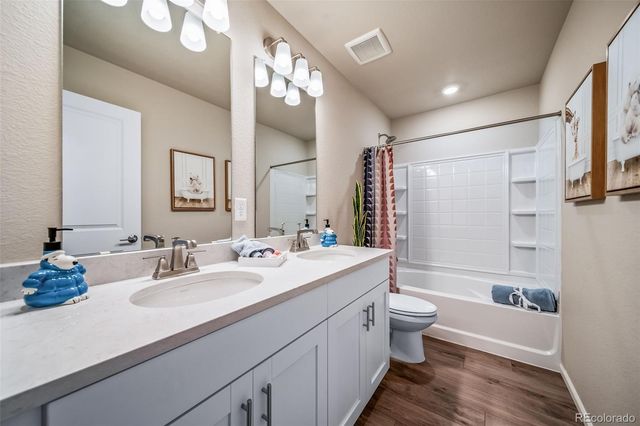3674 Crestwood Lane, Johnstown, CO 80534
