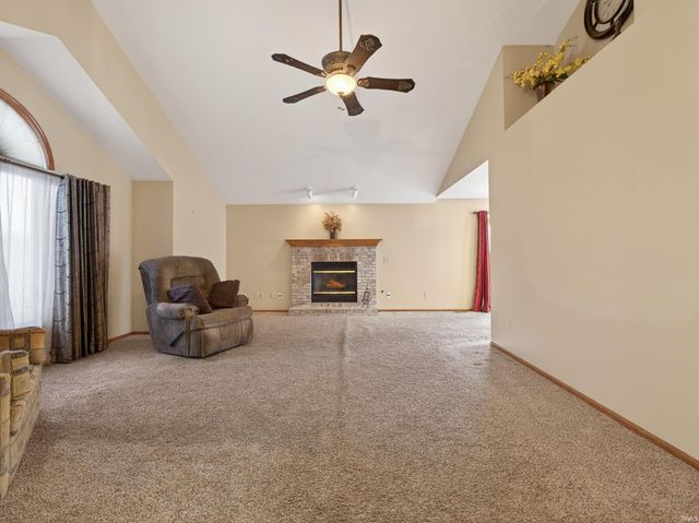 8523 Wyss Meadows Drive, Fort Wayne, IN 46819