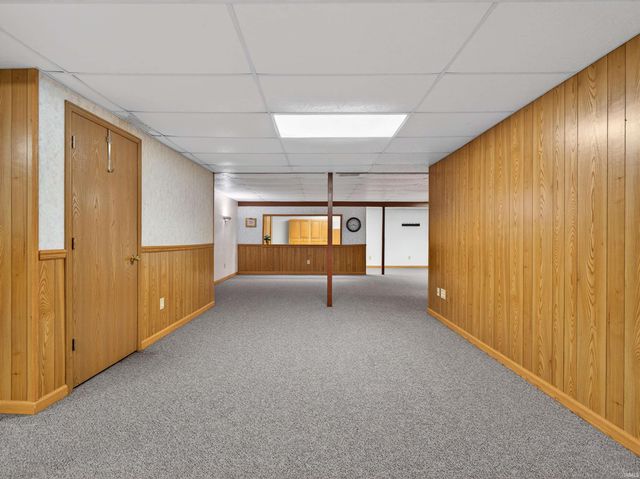 8523 Wyss Meadows Drive, Fort Wayne, IN 46819