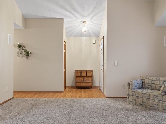 8523 Wyss Meadows Drive, Fort Wayne, IN 46819