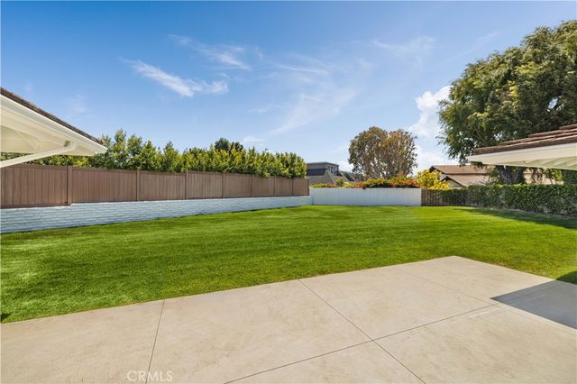 807 Aldebaran Circle, Newport Beach, CA 92660