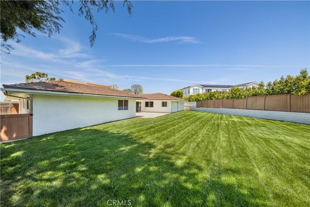807 Aldebaran Circle, Newport Beach, CA 92660