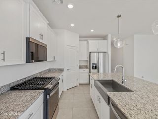 17644 W WOODLANDS Avenue, Goodyear, AZ 85338