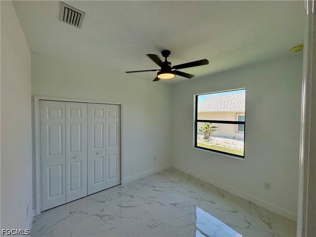 1208 NW 25th PL, Cape Coral, FL 33993