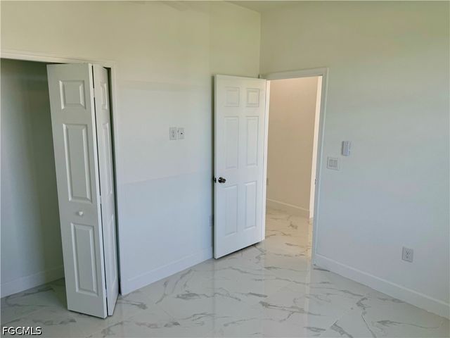 1208 NW 25th PL, Cape Coral, FL 33993