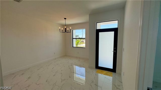 1208 NW 25th PL, Cape Coral, FL 33993
