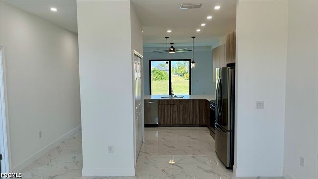1208 NW 25th PL, Cape Coral, FL 33993