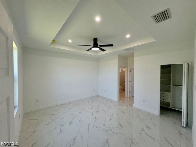 1208 NW 25th PL, Cape Coral, FL 33993