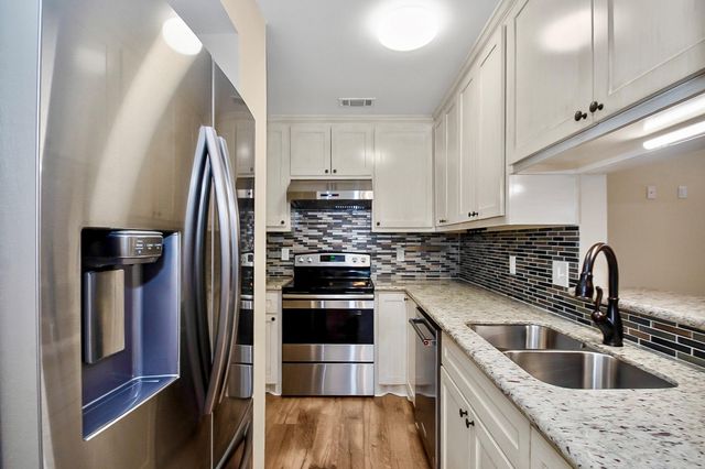 4508 Stanford Court, Houston, TX 77041