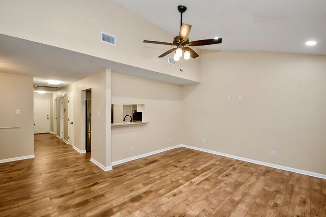 4508 Stanford Court, Houston, TX 77041