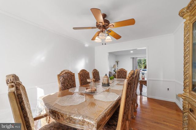 1071 HUGHES DR, Hamilton, NJ 08690
