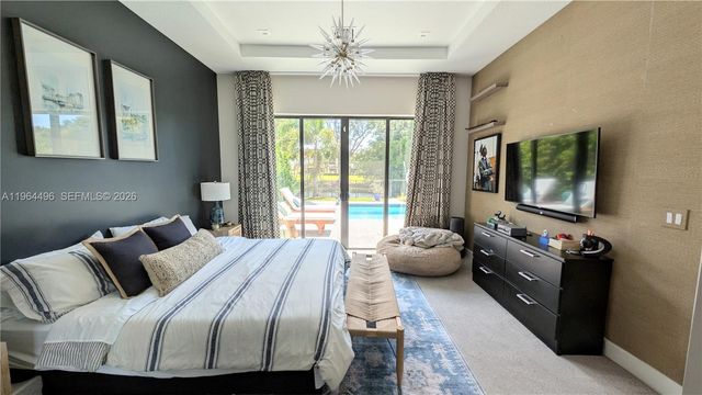 2879 Gin Berry Way, West Palm Beach, FL 33401