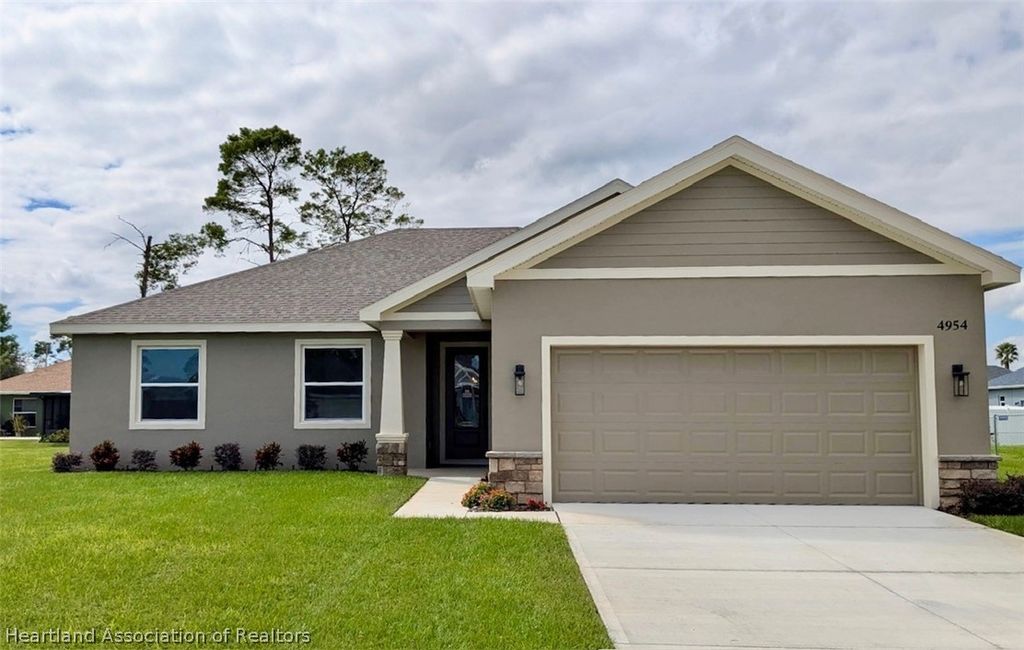 4439 Romano Street, Sebring, FL 33872