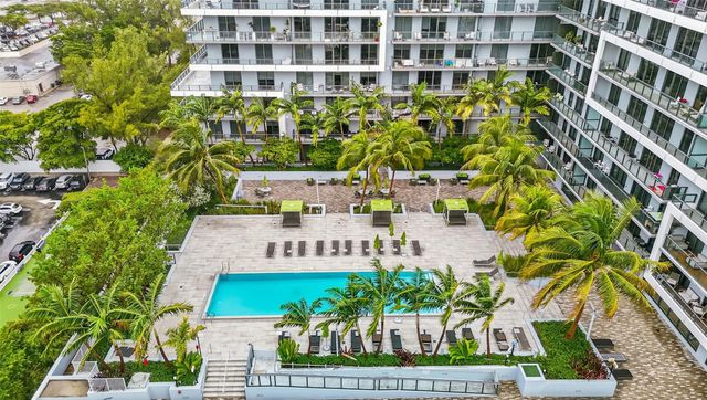 2960 NE 207th St 1108, Miami, FL 33180