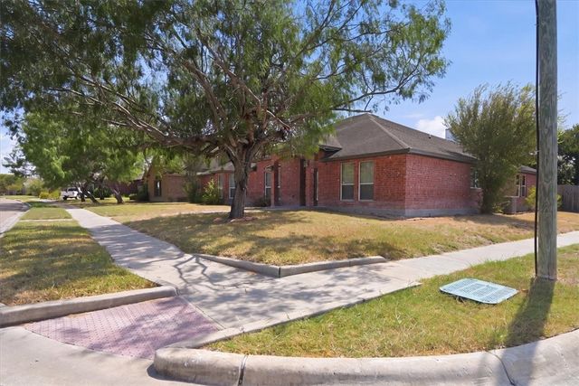 4201 Lake Apache Dr, Corpus Christi, TX 78413