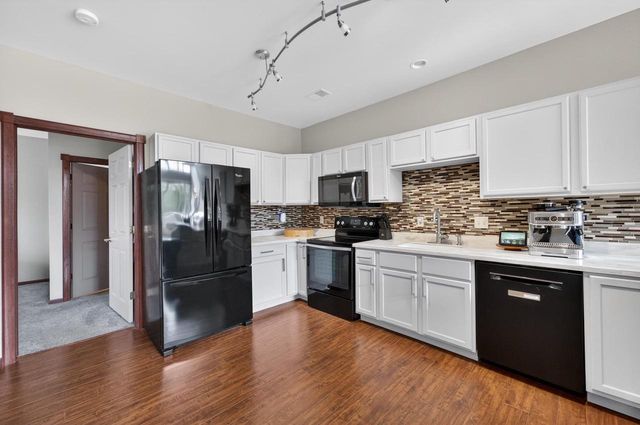 6635 Windsor Commons Avenue, Windsor, WI 53598