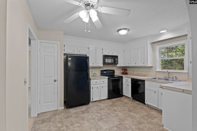 1015 Starcrest Road, West Columbia, SC 29172
