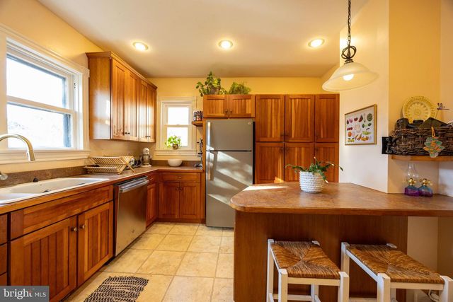 76 ZORGER ST, Harpers Ferry, WV 25425