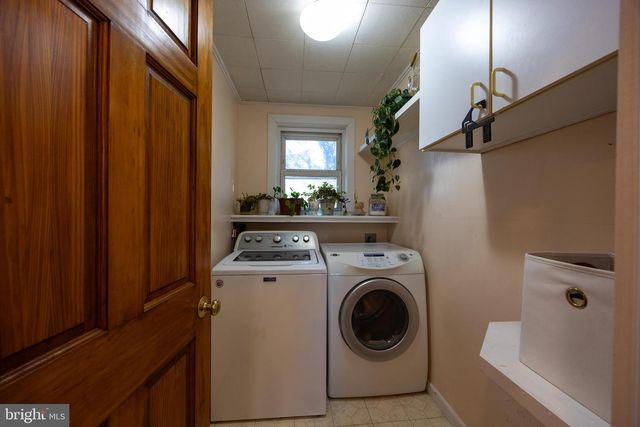 76 ZORGER ST, Harpers Ferry, WV 25425