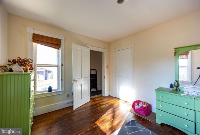 76 ZORGER ST, Harpers Ferry, WV 25425