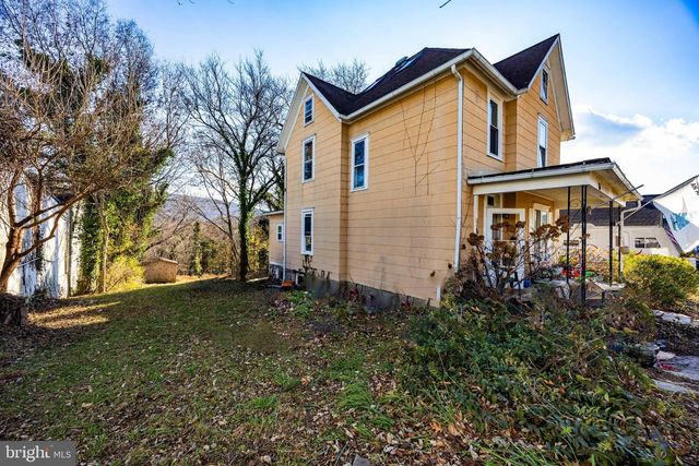 76 ZORGER ST, Harpers Ferry, WV 25425