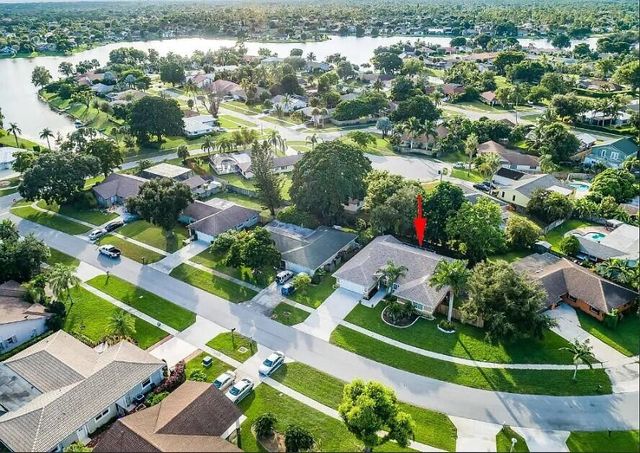 1251 Rowayton Circle, Wellington, FL 33414