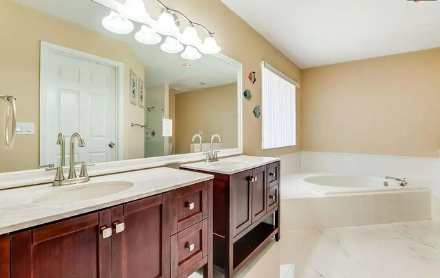 1251 Rowayton Circle, Wellington, FL 33414