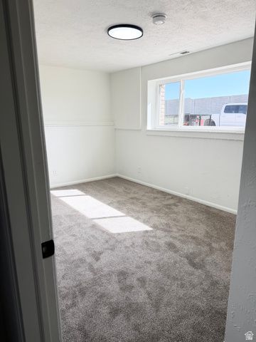 1932 W 200 S, West Point, UT 84015