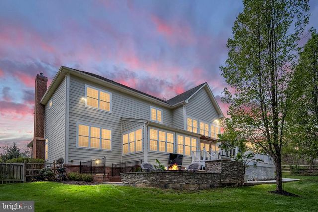 11613 PINE HOLLOW LN, Spotsylvania, VA 22551
