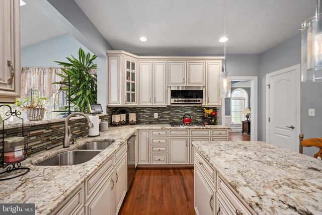 11613 PINE HOLLOW LN, Spotsylvania, VA 22551