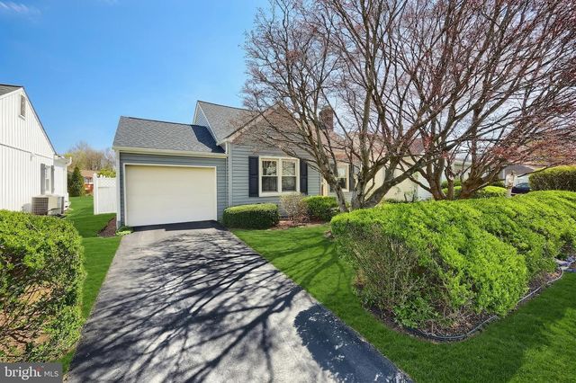 644 HIGHLAND AVENUE, Mount Holly Springs, PA 17065
