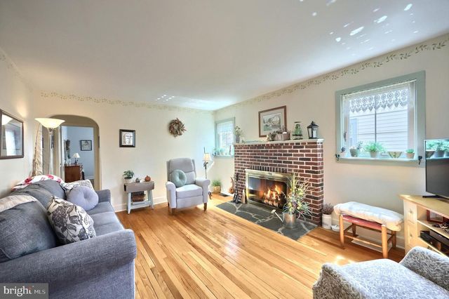 644 HIGHLAND AVENUE, Mount Holly Springs, PA 17065