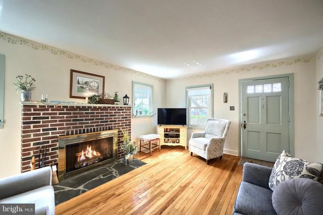 644 HIGHLAND AVENUE, Mount Holly Springs, PA 17065